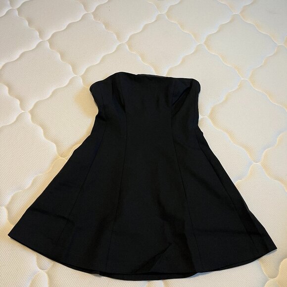 NWT Aritzia Sunday Best Wren Tube Dress Black Strapless Mini Size 4 - Picture 1 of 4